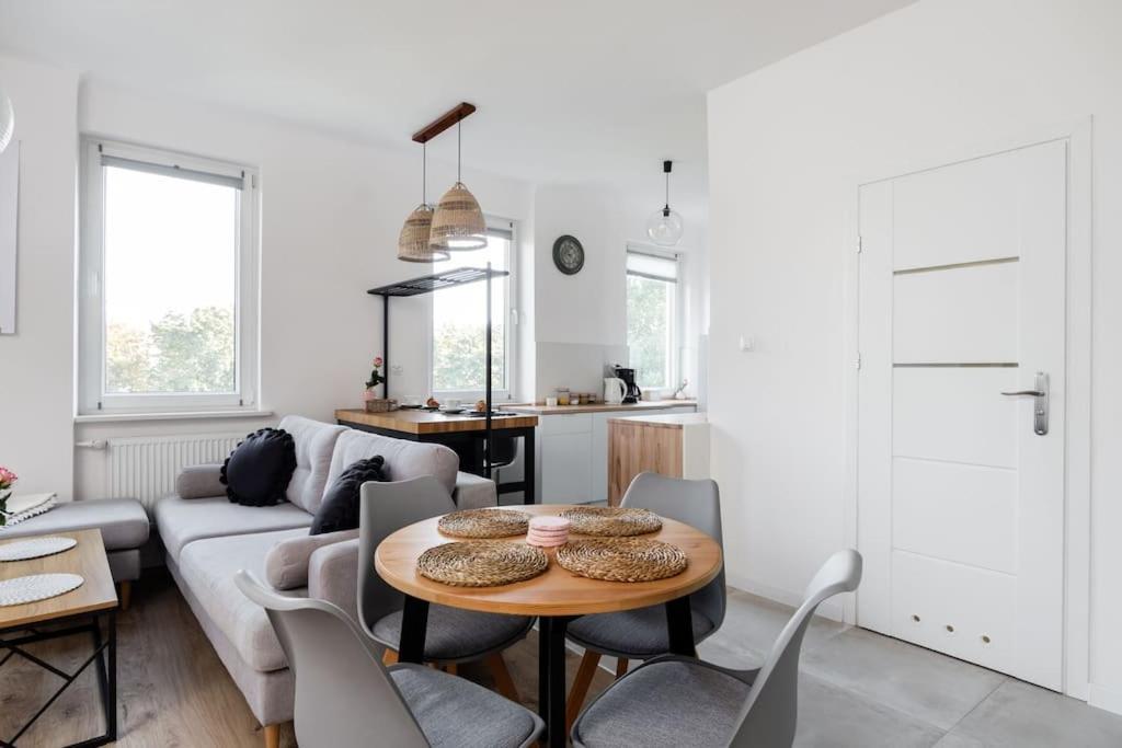 Ciche Studio, Blisko Metra Politechnika, Parking Apartment Warsaw Luaran gambar